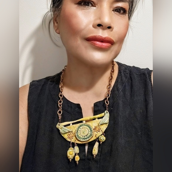 Primitive Cave Rustic Earth Green Pendant & Beads In Clay In Copper Necklace - Picture 9 of 9